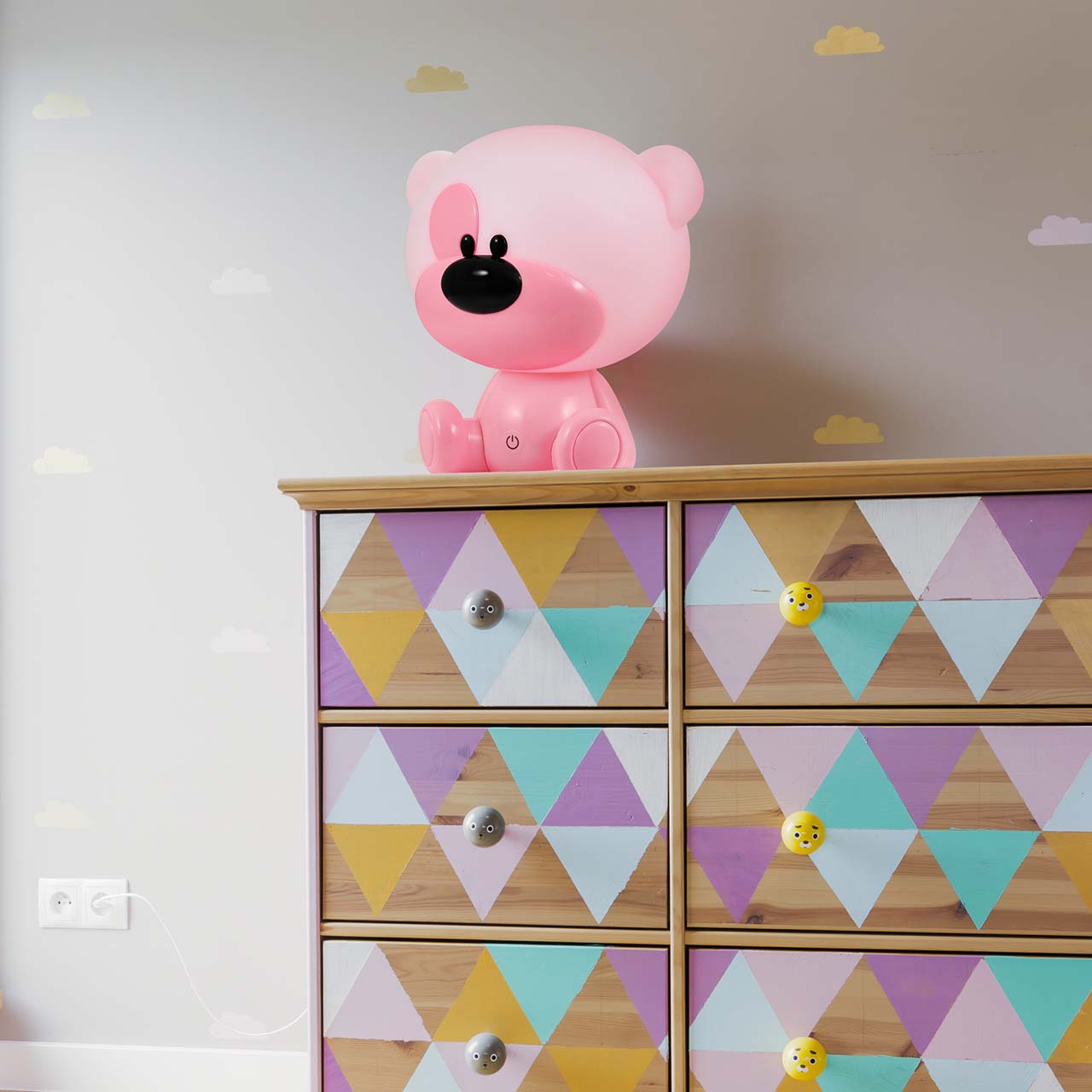 Lampka Dekoracyjna MIŚ BIBI LED 327185 – Różowa, Akumulator + Przewód USB-C | Sanico GoldLux - obrazek 3